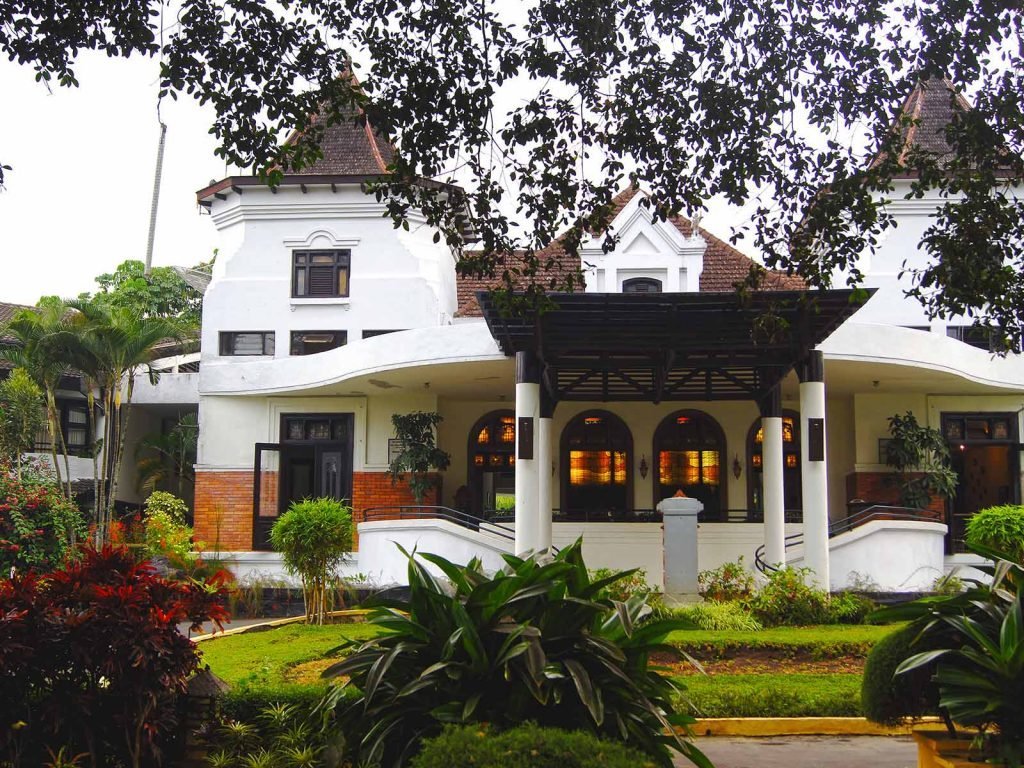 Batu, Kartika Wijaya hotel | Rama Tours